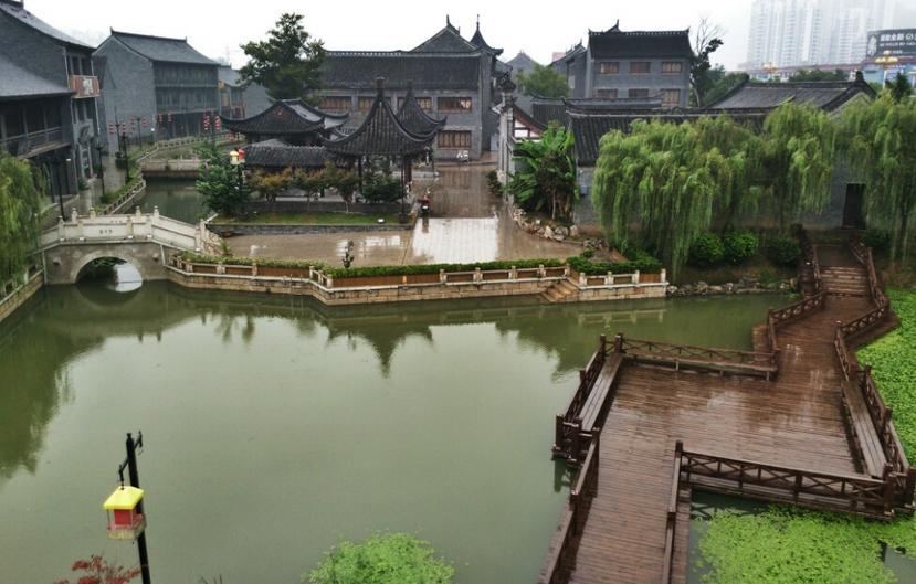 黄金AK闯迷宫